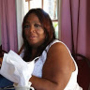 Meet your Posher, Lonya